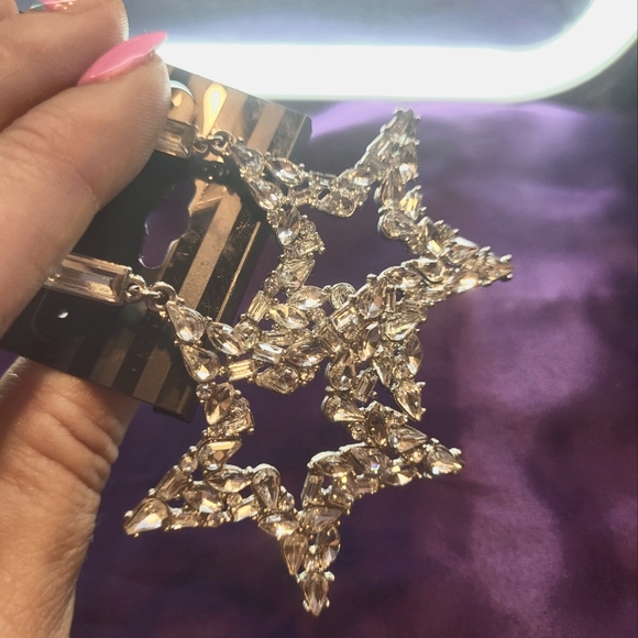 boutique Jewelry - Star 🌟 Earrings